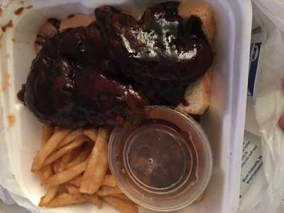 Country Sweet Chicken & Ribs