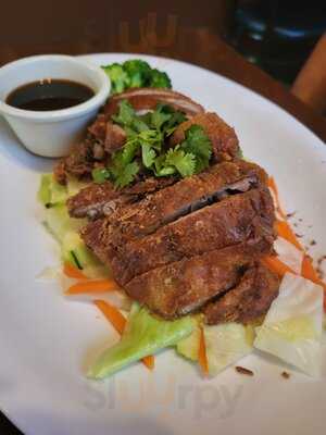 At Siam Thai Cuisine