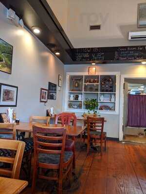 Gathering Cafe Restaurant