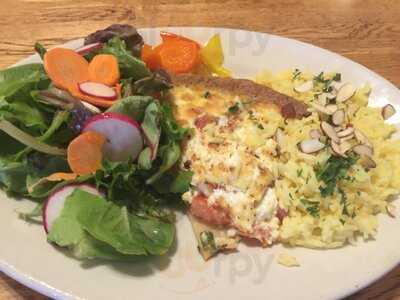 Gathering Cafe Restaurant