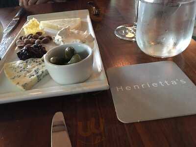 Henrietta's Restaurant At The Dewberry