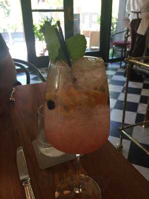 Henrietta's Restaurant At The Dewberry