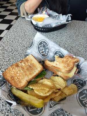 East Bay Deli - West Ashley