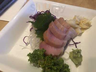 Sakana Sushi & Grill