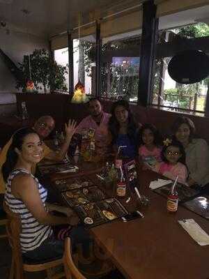 Las Orquideas Restaurant Bar & Lounge