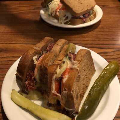 Main Bar Sandwich Shop