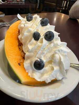 Eggs 'n Things - Ala Moana