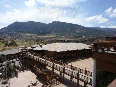 Cheyenne Mountain Resort