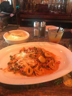 Le Colonne Restaurant