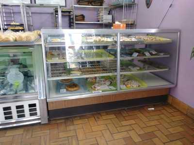 J And D Divincenzo Bakery