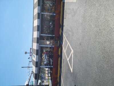 Hob Nob Drive In Restaurant