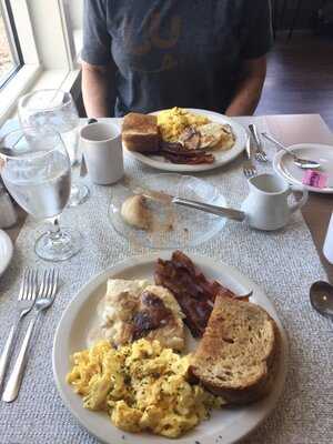 Joey B's At Brickstone