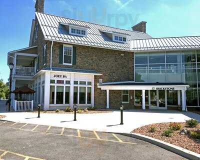 Joey B's At Brickstone