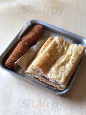 Black Bean Deli & Cuban Cafe