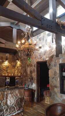 La Cava Fine Mexican Cuisine