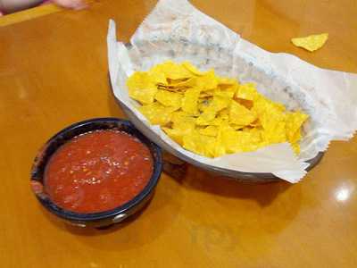 Los Gallos Mexican Grill