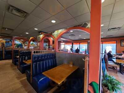 Los Gallos Mexican Grill
