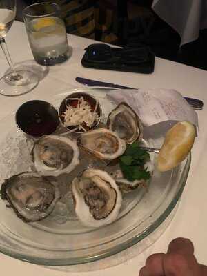 The Oceanaire Seafood Room