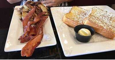 Kekes Breakfast Cafe