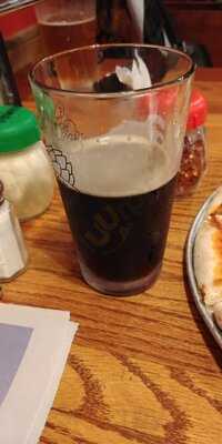 Famulari’s Pizzeria West Ashley