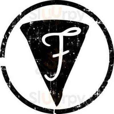 Famulari’s Pizzeria West Ashley