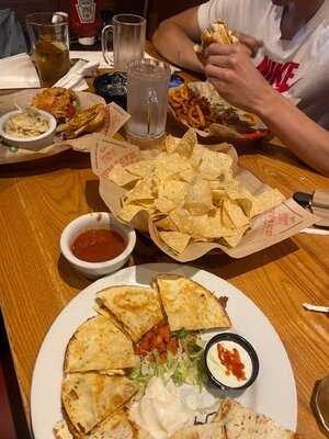Chili's Grill & Bar