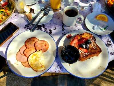 Bogey's Steak & Seafood