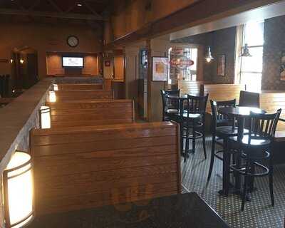 Pellegrino's Deli Cafe