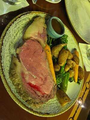 The Turf Club Bar And Grill