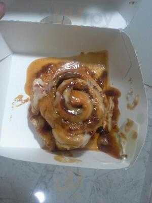 Cinnabon