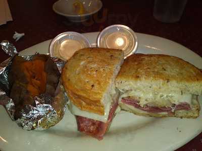 Sommers Dutch Family Restaurant