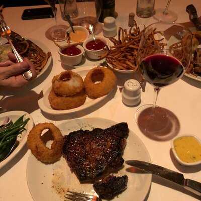 Fleming's Prime Steakhouse & Wine Bar