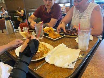 Perkins Restaurant & Bakery