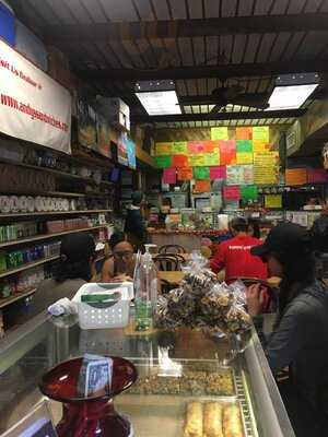 Andy's Sandwiches & Smoothies