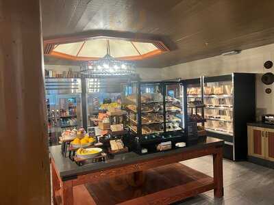 Trail's End Restaurant