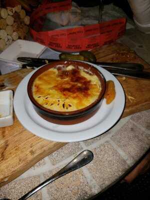 Avondale Wine And Cheese