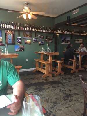 Avondale Wine And Cheese