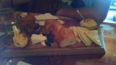 Avondale Wine And Cheese