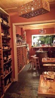 Avondale Wine And Cheese