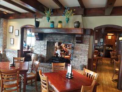 La Madeleine French Bakery & Cafe