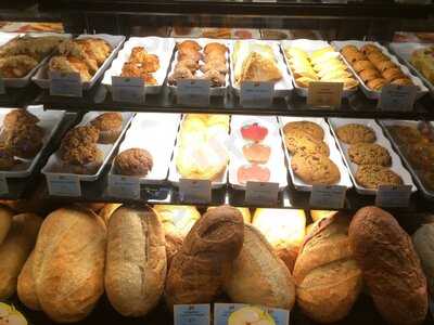 La Madeleine French Bakery & Cafe