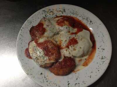 Nino's Family Restaurant