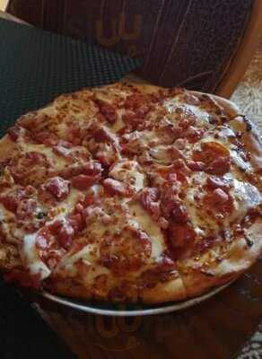 Jake's American Bar At Loews Royal Pacific Resort