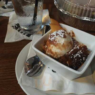 Max's Wine Dive Fairview