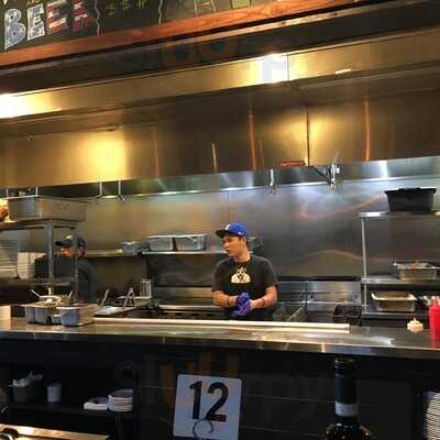 Max's Wine Dive Fairview