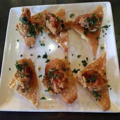 Max's Wine Dive Fairview