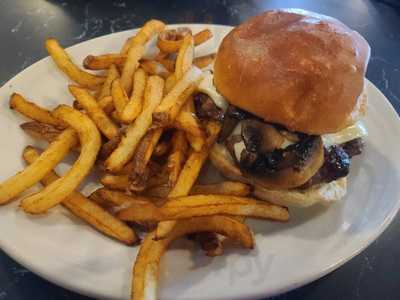 Shepards Bar & Grill