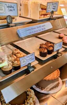 Goodness Cakes Bakery