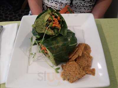 Ionie Organic Vegan Raw Food Cafe