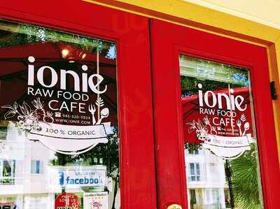 Ionie Organic Vegan Raw Food Cafe